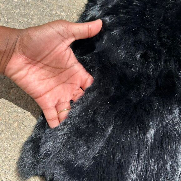 Black Y2K Genuine Fur Vest - Picture 2 of 5